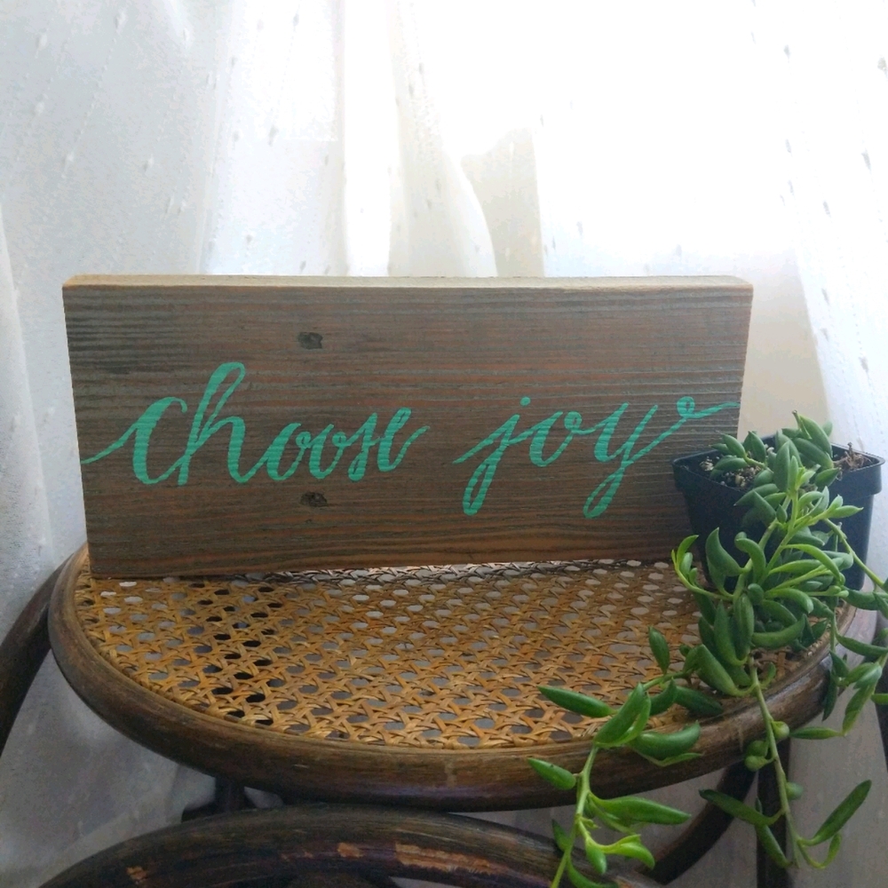 Handmade choose wooden sign
